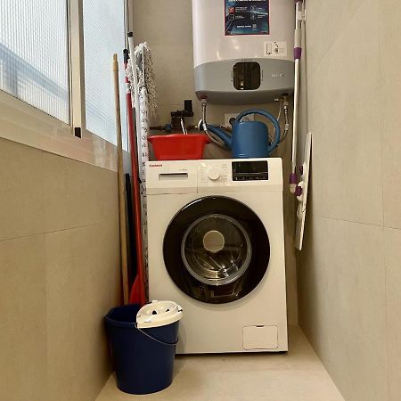 Cozy San Cristobal Apartment In Heart Of Alicante Kültér fotó