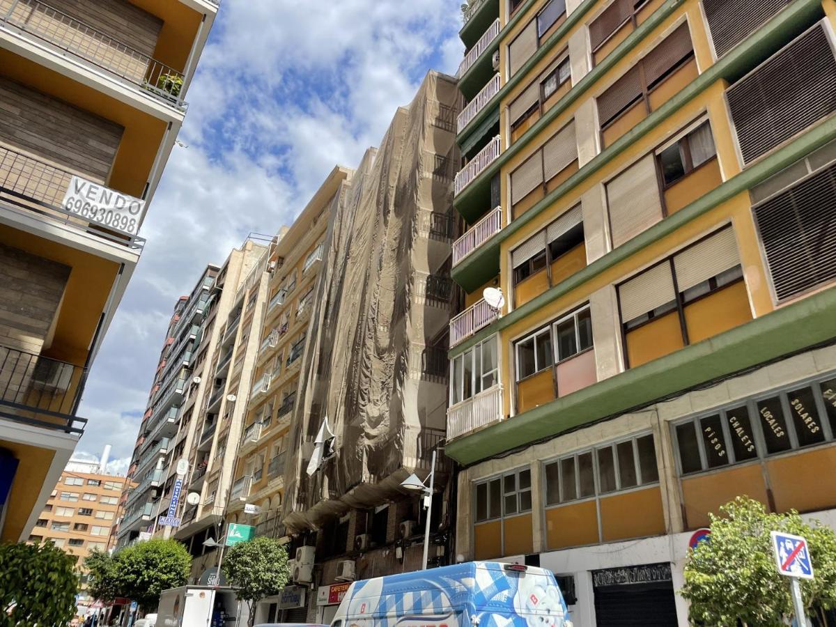 Cozy San Cristobal Apartment In Heart Of Alicante Kültér fotó