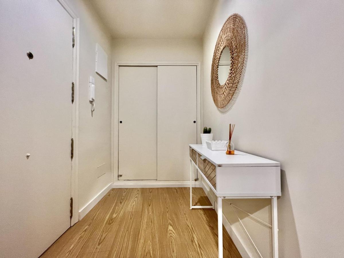 Cozy San Cristobal Apartment In Heart Of Alicante Kültér fotó