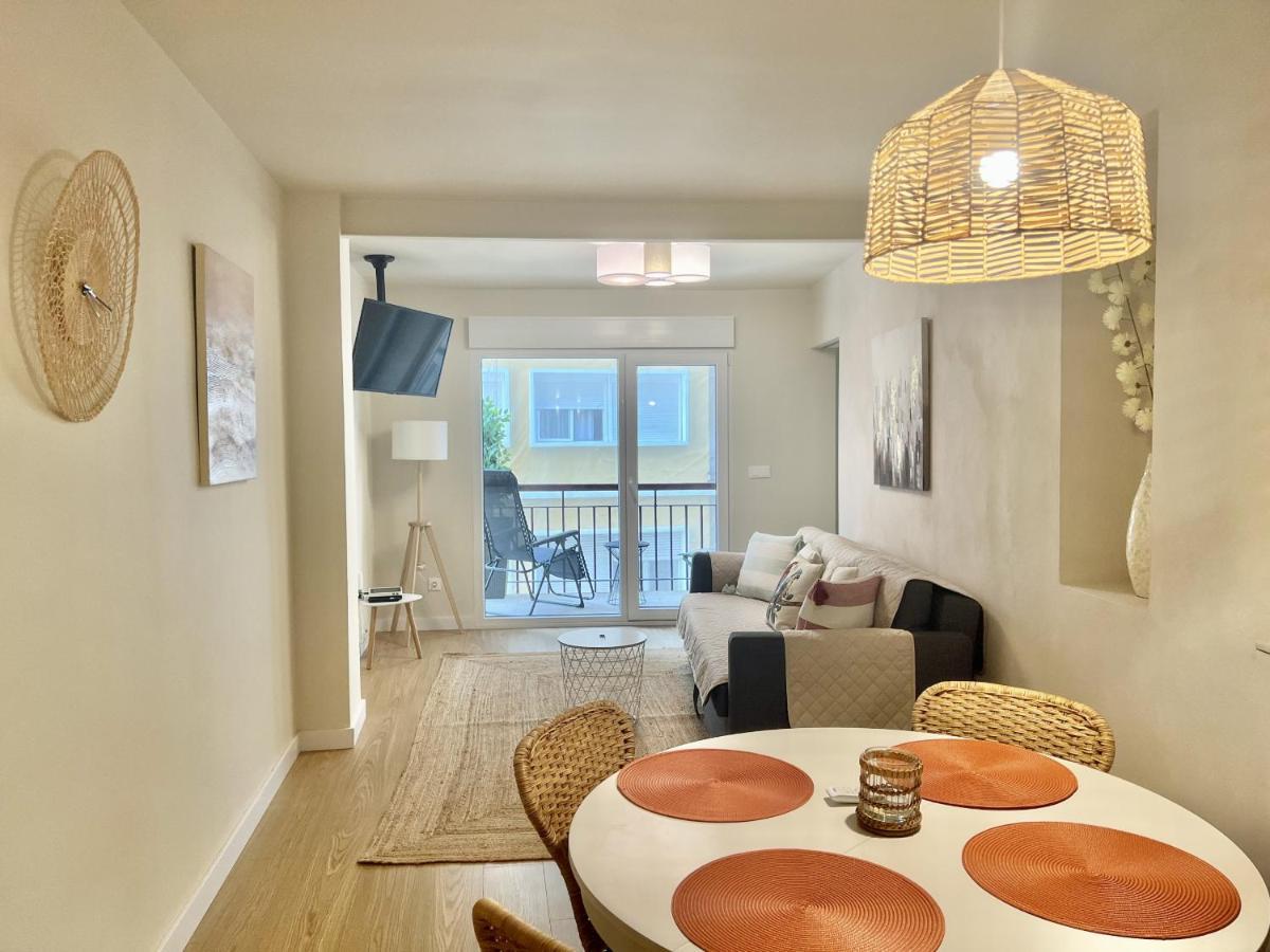 Cozy San Cristobal Apartment In Heart Of Alicante Kültér fotó