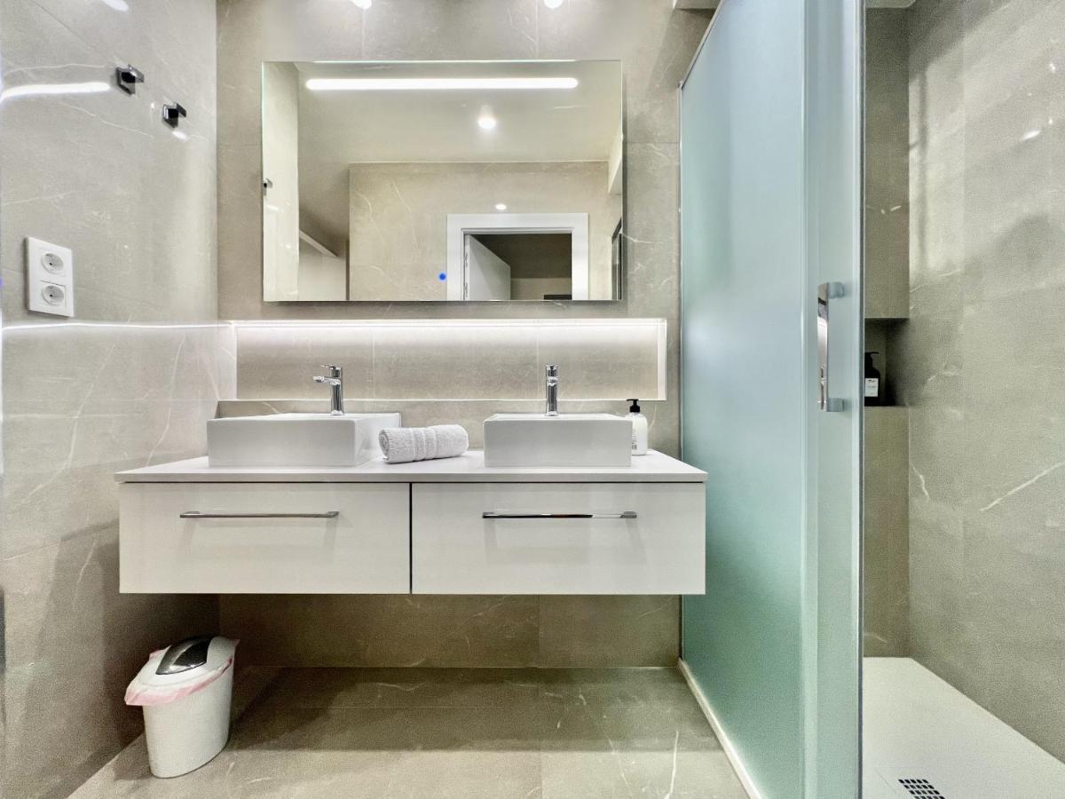 Cozy San Cristobal Apartment In Heart Of Alicante Kültér fotó